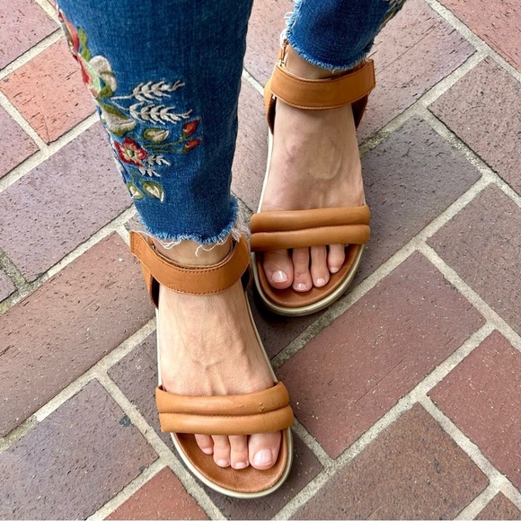 Cougar Nolo Sandals Cognac Brown Tan Leather Flatform Strappy Sawtooth Size 10 - Picture 5 of 13